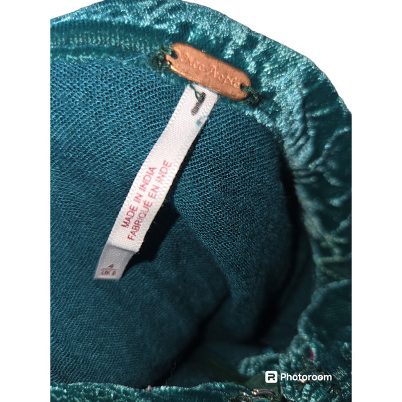 Free People Vivienne Velvet Mini Skirt Emerald Green size 4 - Picture 3 of 4